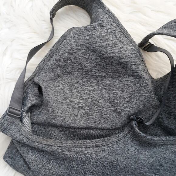 NWOT Puma Lined Sport Bra - Picture 4 of 5